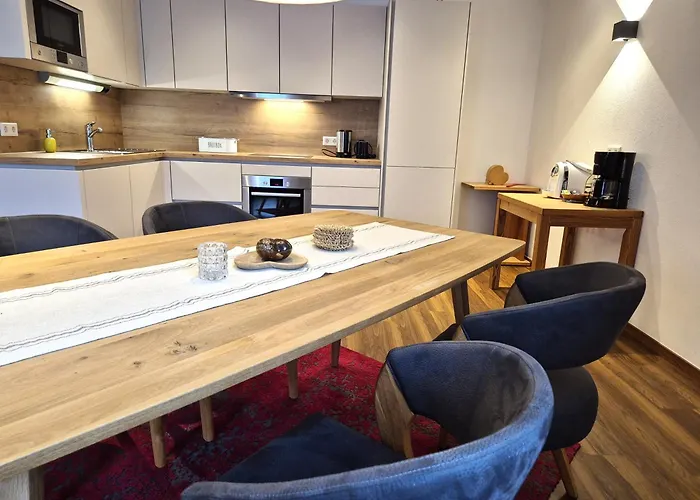 Simonhof マリア・アルム・アム・シュタイナーネン・メアー